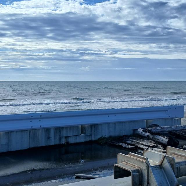 片浜正面