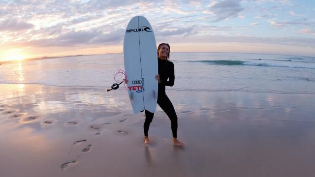 The-Surfers-Journal-Stephanie-Gilmore-at-the-Crossroads-AUpvVkPmzMc-853x480-0m23s