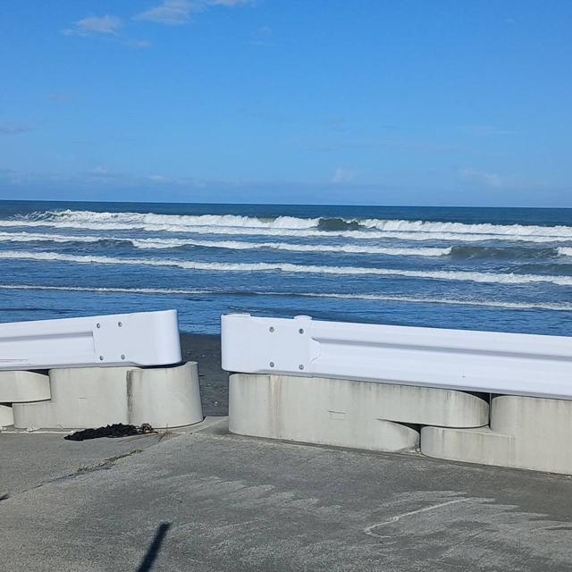 片浜右側