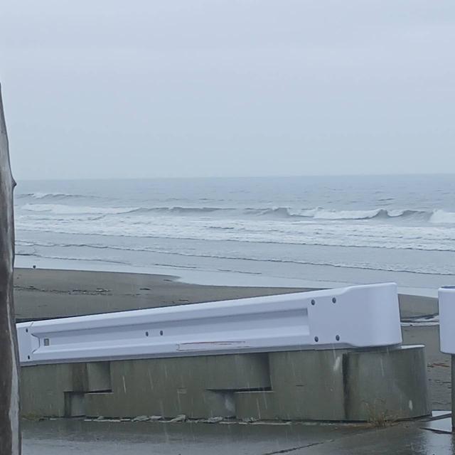 片浜左側