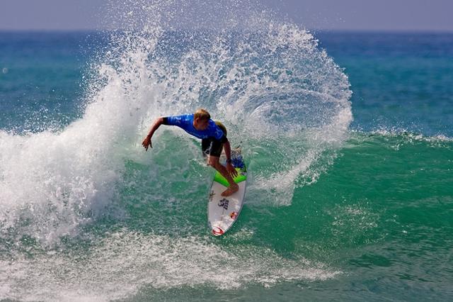 1253407069_2009mfhurley