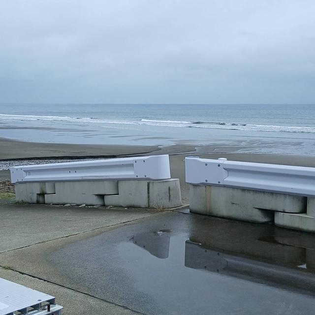 片浜左側